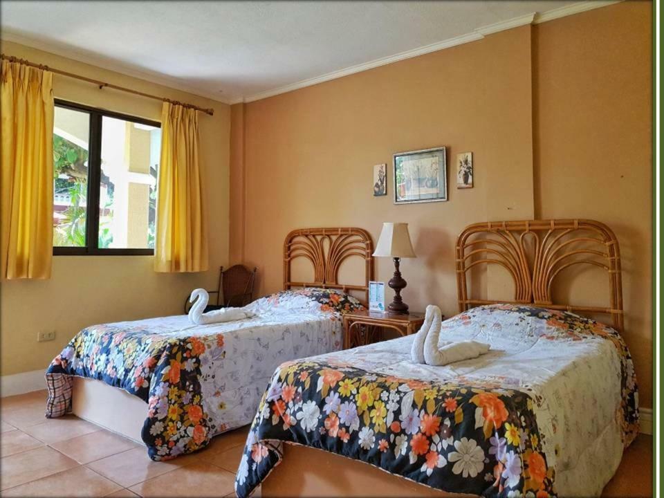 Playa Papagayo Beach Inn Olongapo Eksteriør billede