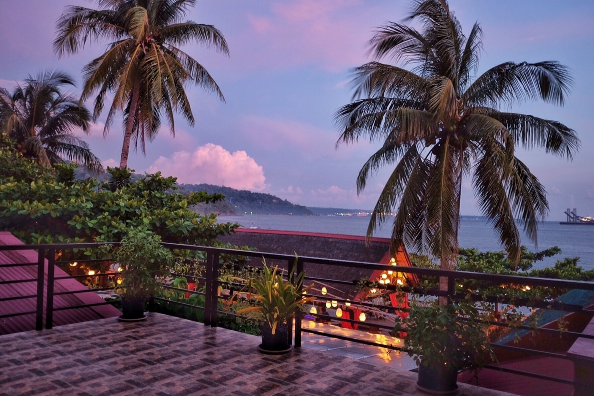 Playa Papagayo Beach Inn Olongapo Eksteriør billede